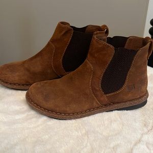 Born ankle boots
